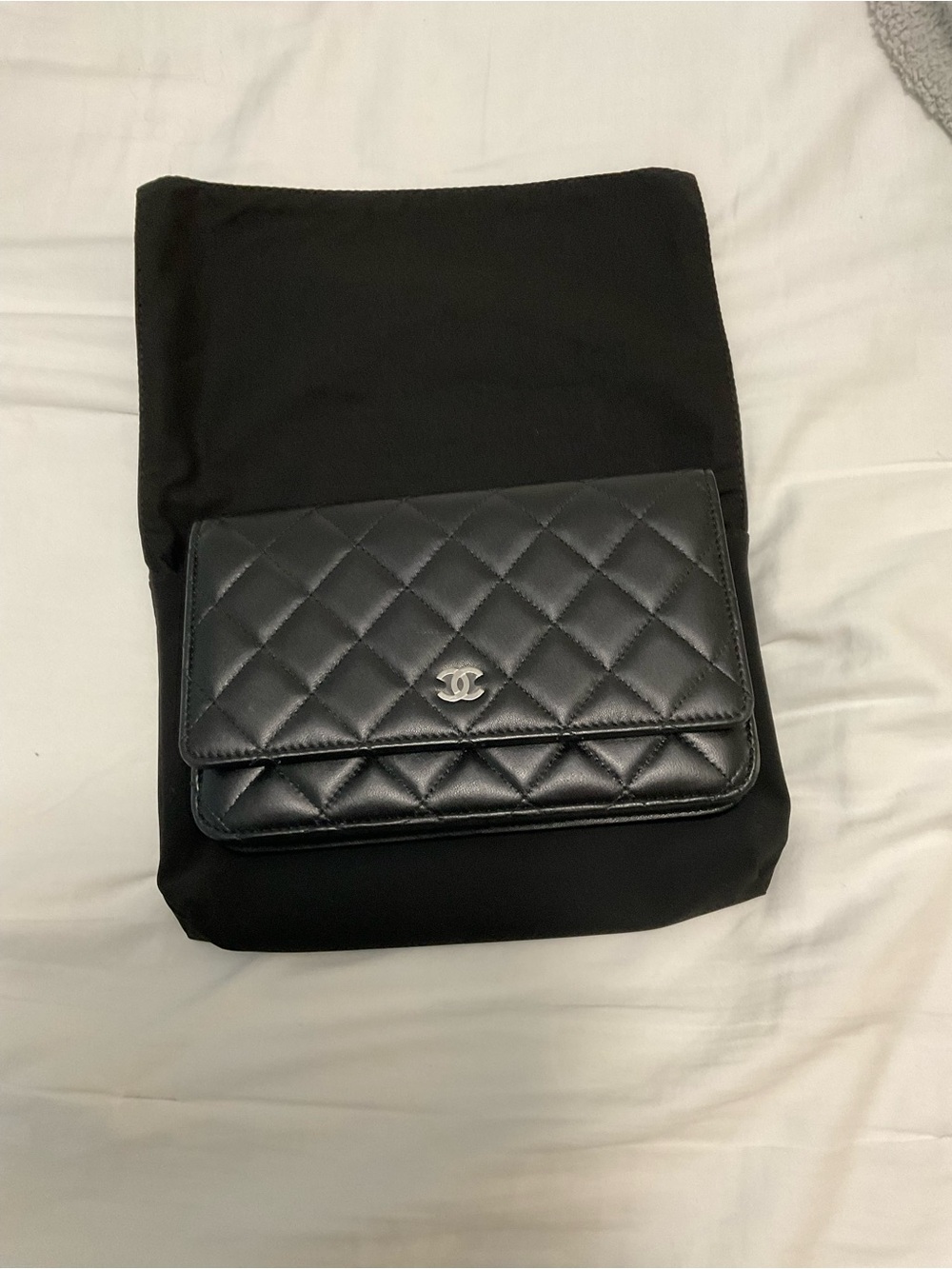 Chanel classic wallet on chain black